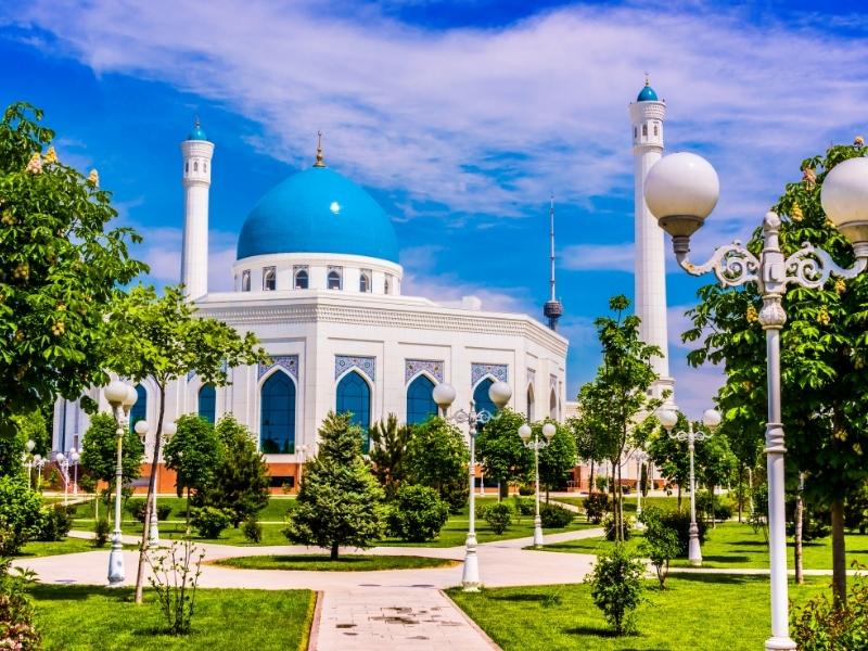 Tour in Uzbekistan 7